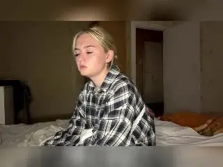 Xlovecam Best Webcam of MaileStortz