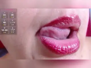 Xlovecam Adult Webcam of KerlyDolly