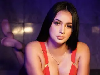 Xlovecam Live Sex Cam of EmilyParkerr