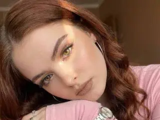 Xlovecam Sex Cam of BryannaCrecelius