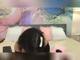 Xlovecam Live Porn of YinelaOslenX