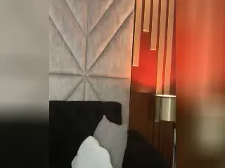 Xlovecam Watch Live Sex Cams of SpencerLe