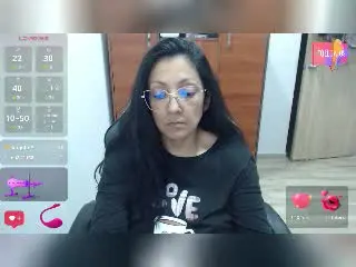 Xlovecam Adult Webcams of SexyLatinMadura