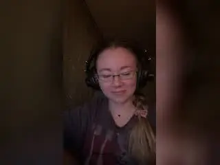 Xlovecam Best live sex cam show of Meeranda