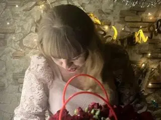 Xlovecam Sex Chat of HayleyLaRise