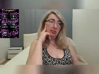 Xlovecam Nude Webcam of HelenEnigma
