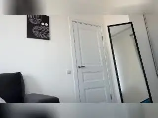 Xlovecam Watch Live Sex Cams of ElliyWilson