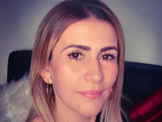 Xlovecam Live Porn of CamilleMullerr