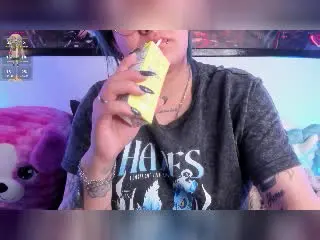 Xlovecam Live Sex of LuckyLeahh