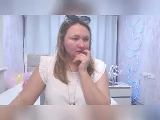 Xlovecam Free Live Porn of SallyVerda