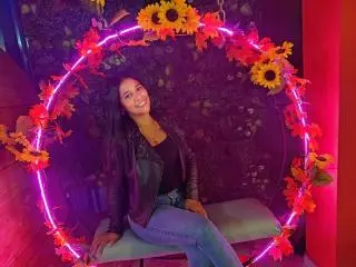 Xlovecam Adult Video Chat of PauletteLoveX
