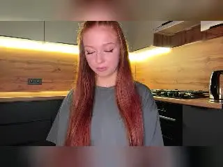 Xlovecam Live Sex Cam of LuanneKadri