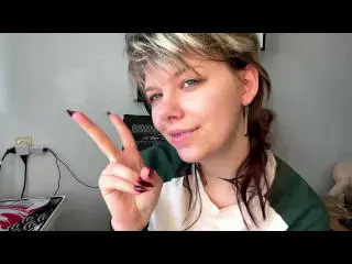 Xlovecam Watch Live Sex Cams of LaurenceCloud