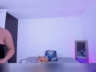 Xlovecam Best Webcam of LorensDouce