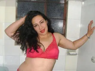 Xlovecam Private Sex Chat of SexyHotLatinexx