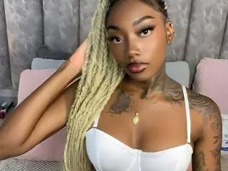 Xlovecam Nude Webcam of MilanCartier