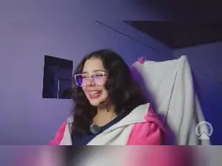 Xlovecam Adult Video Chat of PaolaLyon