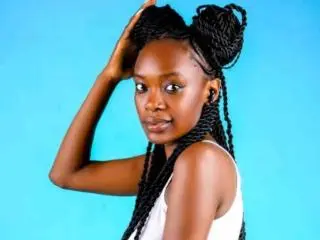 Xlovecam Live Porn of NubianQueen69