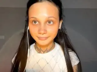 Xlovecam Adult Video Chat of KrishnaHabicht