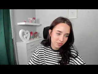 Xlovecam Adult Webcams of AdeleVibe