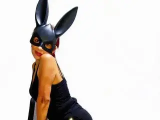 Xlovecam Adult Video Chat of RebecaMonnique