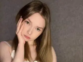 Xlovecam Free Live Porn of FarahCantre