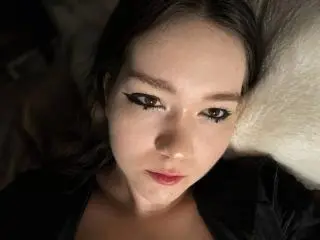 Xlovecam Private Sex Chat of HelaineBlakeman