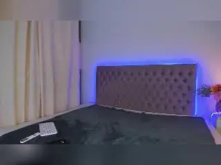 Xlovecam Live Sex of JennaMiu