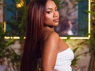 Xlovecam Watch Live Sex Cams of FarinaLyte